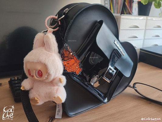 Taiyaki Chocolate Keychain - Asian Food Key Ring - Asian Food Charm - Gift for Asian Culture Lovers - By Colchetos