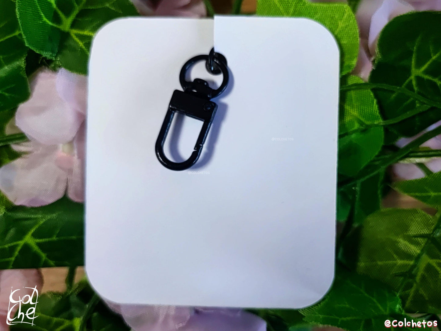 Sensei en campo de flores - Keychain